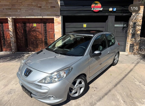 Peugeot 207 1.6 Feline 106cv
