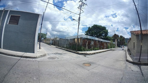 Imagen 6 de 14 de Leida Falcon Rentahouse Vende Terreno En Av Bolivar Valencia 22-429 Lf
