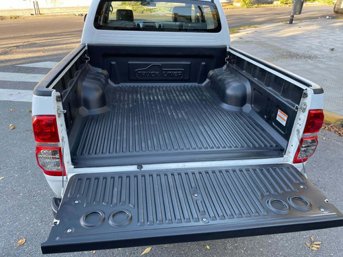 Toyota Hilux 2.5 Cd Dx Pack 120cv 4x2 - H3 2015