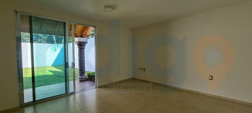 Imagen 25 de 30 de Casa En Venta En Juriquilla, Un Piso