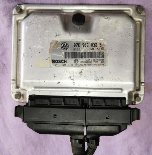 Computadora Jetta Bora 2006-2007-2008 2.5l 07k906032s Libre (Usado)