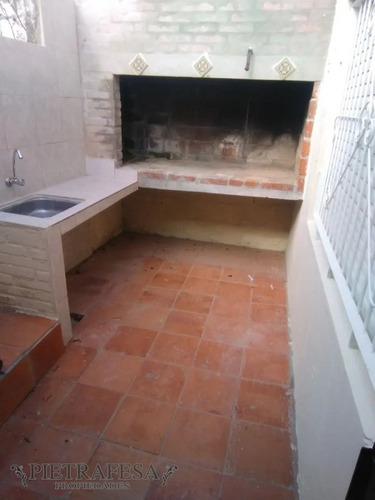 Imagen 1 de 15 de Apartamento En Venta- 2 Dormitorios 1 Baño Con Patio - Cochera - Av. Corrientes - Malvin Norte