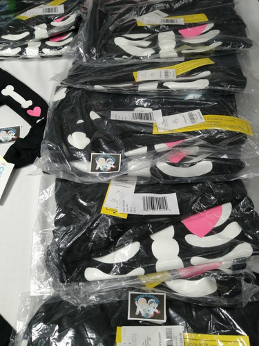 Imagen 10 de 10 de Disfraz Pijama Para Niña Bebe Alumbra En Oscuridad Carters.