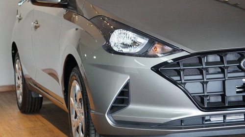 Imagem 3 de 14 de Hyundai Hb20s 1.0 12v Flex Vision Manual