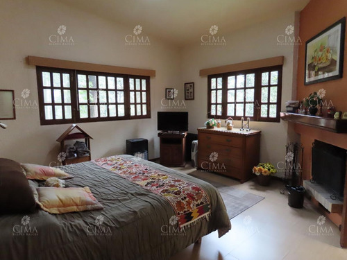 Imagen 25 de 30 de Venta Hermosa Residencia Al Norte De Cuernavaca- V82