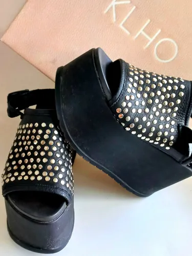 Sandalias Mujer Cuero Y Tachas 36