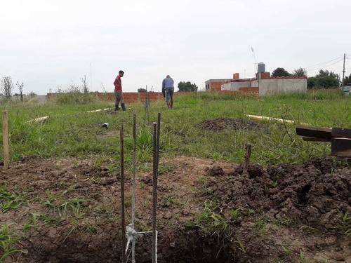 Imagen 7 de 7 de Venta De Lote En Glew (con Pozo De Pileta, Paredon Y Porton)
