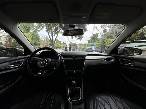 MG MG5 1.5 Std Mt