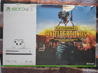 Xbox One S 1 Tb Con Poco Uso, Excelente Estado.