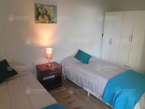 Venta Casa 5 Dormitorios Montoya La Barra