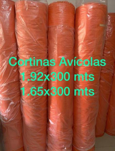 Imagen 2 de 4 de Cortina Avícola Color Naranja, Verde Y Blancas
