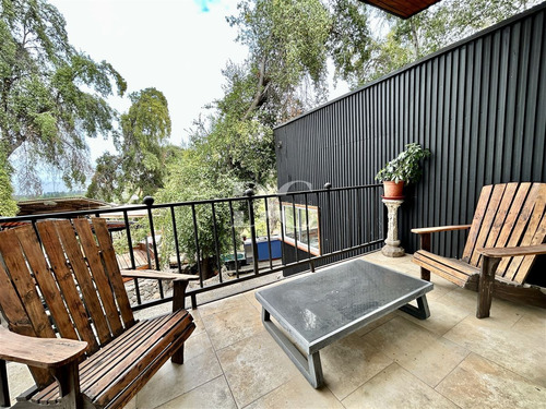 Casa En Venta De 2 Dorm. En Colina