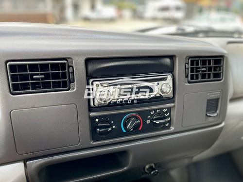 Imagem 15 de 15 de Ford F-250 Xl 4.2 Turbo Diesel - 2001 - Carroceria 2.84m