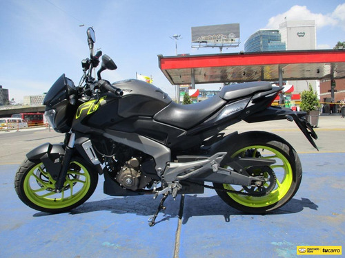 Moto Bajaj Dominar 400