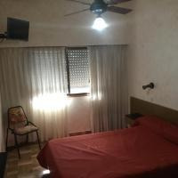 Imagen 2 de 3 de Habitación Con Baño En Once C/estacionamiento Promoción 1390!