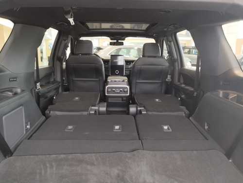 Ford Expedition Sthealth Performance 2024