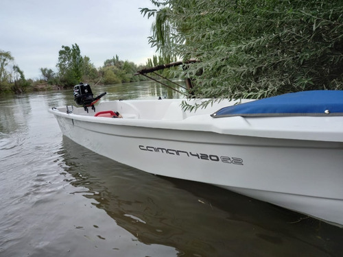 Imagen 7 de 8 de Bote De Remos Tipo Canobote Con Estabilizadores Sin Toldilla
