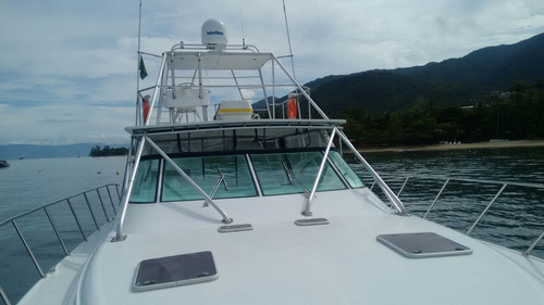 Catamarã 53