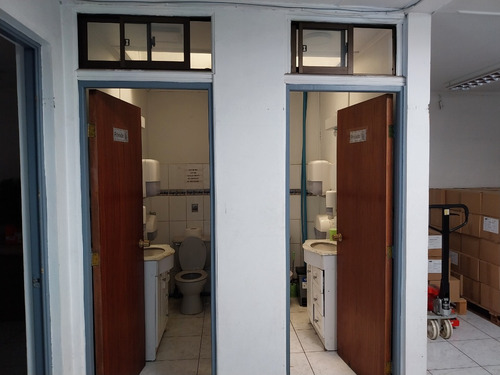 Oficinas Y Bodegas Gran Ubicación Cercano Barrio San Diego