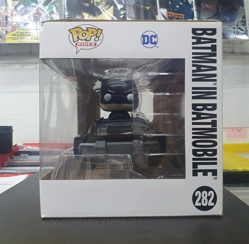 Funko Pop Batman In Batmobile #282 Dc Batimovil (Usado)