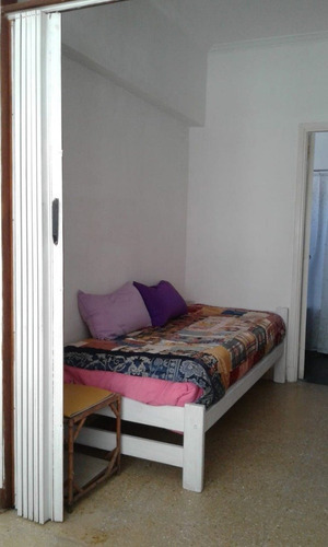 Imagen 2 de 11 de Venta - Liquidamos Amplio Ambiente Al Lateral