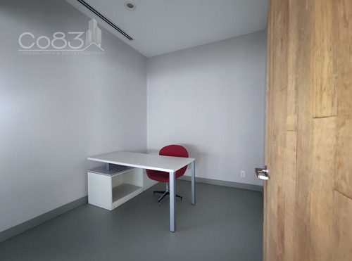 Renta - Oficina - One O One - 1150 M2 - Piso 18