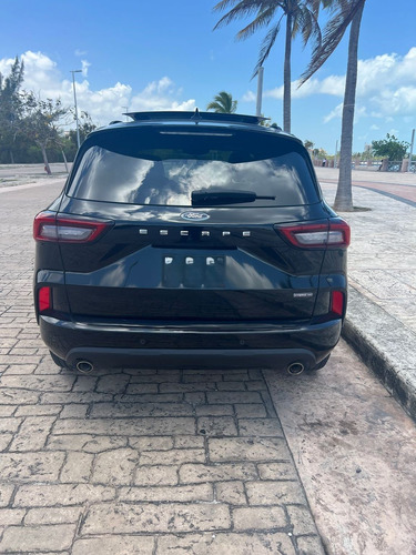 Ford Escape 2.5 St-Line Select Hev