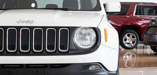 Imagen 5 de 15 de Jeep Renegade 2017 1.8 Latitude At