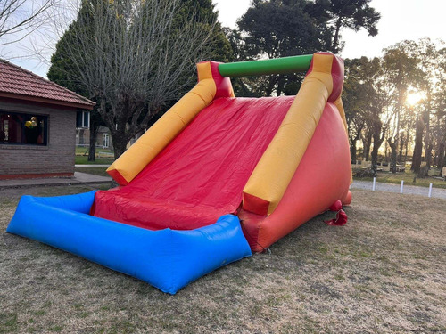 Imagen 4 de 10 de Alquiler Inflables, Camas Elásticas, Livings Y Mucho Mas!