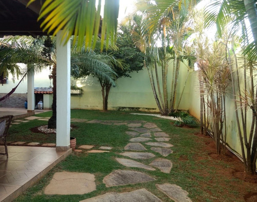 Imagem 11 de 15 de Ótimo Sobrado 6 Quartos Armários Sala 3 Ambientes Lote 800m² - 21104
