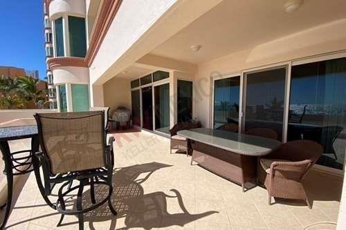 Imagen 5 de 25 de ¡la Terraza Más Grande Frente Al Mar!