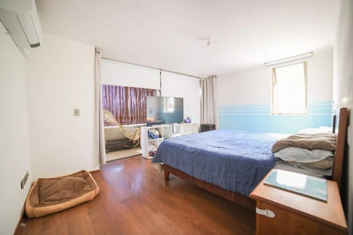 Departamento En Venta De 3 Dorm. 2 Baños En Las Condes