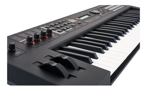 Sintetizador Yamaha Mx49 Usb Midi Sonidos Motif Xs Color Negro