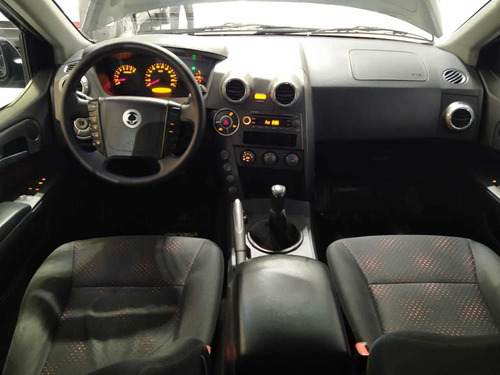 Imagen 9 de 17 de Ssangyong Actyon 2011 2.3 Equipamiento 2 150cv 4x2