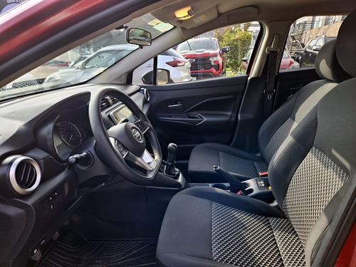 Nissan Versa 1.6 SENSE 4X2 RADIO TOUCH MT 4P