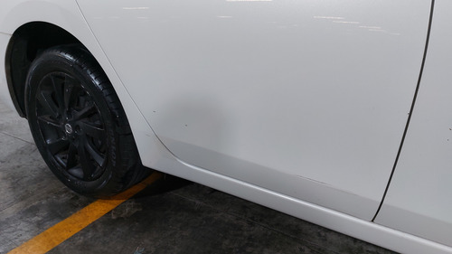 Nissan Sentra 1.8 Advance Mt