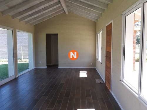 Excelente Casa A Estrenar, Pinares - Ref: 217829