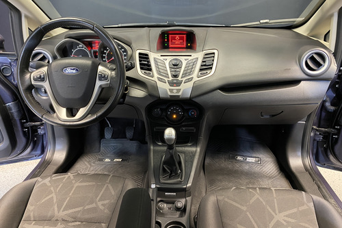 Ford Fiesta Kinetic 1.6 Titanium 120cv