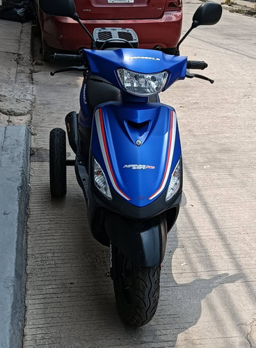 Trimoto Modificada En Color Azul