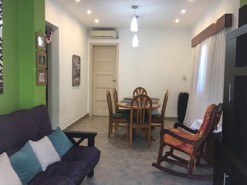 Imagen 3 de 12 de Casa - Banfield Ideal Para Constructores/ Zona Apta Constructores.