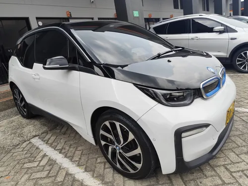 BMW i3 Suite
