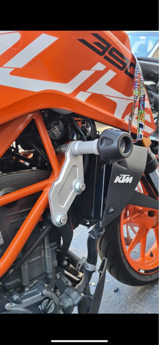 Imagen 8 de 15 de Ktm Duke 390