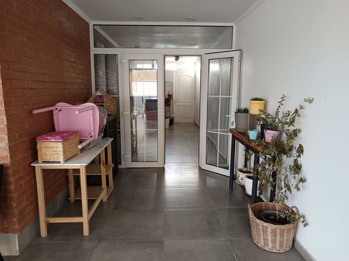 Exclusiva Casa En Condominio En Venta De 4 Dorm. En Machalí