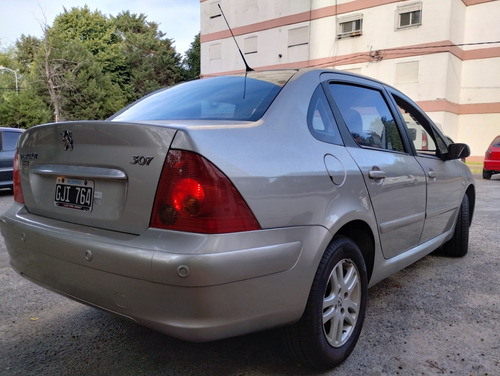 Peugeot 307 2.0 Sedan Xs Premium Tip 143cv