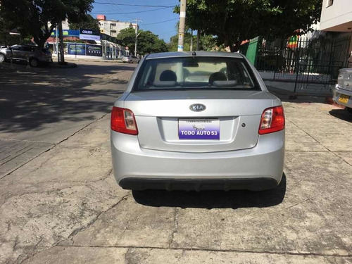Kia Rio 2012 1.6 4 P