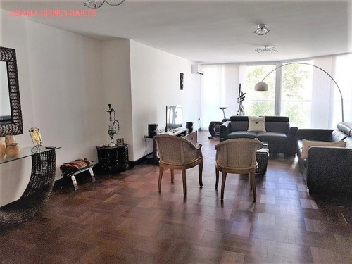 Venta Apartamento Pocitos Montevideo Tres Dormitorios Garaje