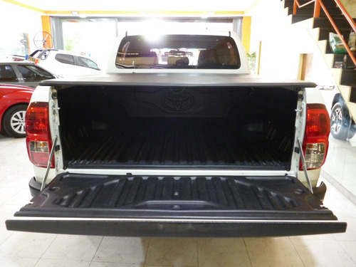Toyota Hilux 2.8 Cd Srx 177cv 4x2