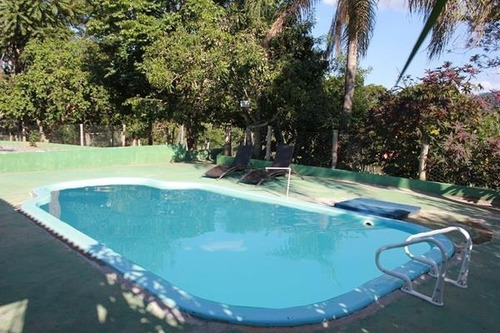 Imagem 11 de 27 de Alugo (arrendo)sitio C Lago Pra Pesqueiro, C 3 Casas C Piscina E Churrasqueira
