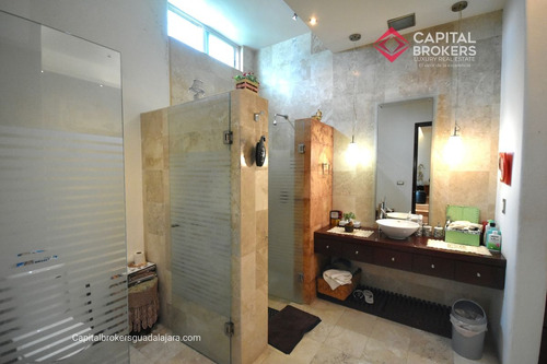 Casa De Lujo En Venta Con Alberca En Las Fuentes Cerca De La Expo