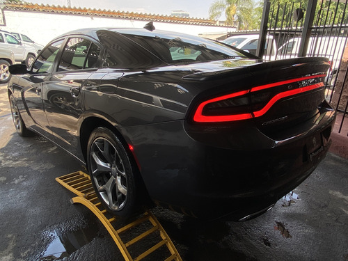 Dodge Charger 2016